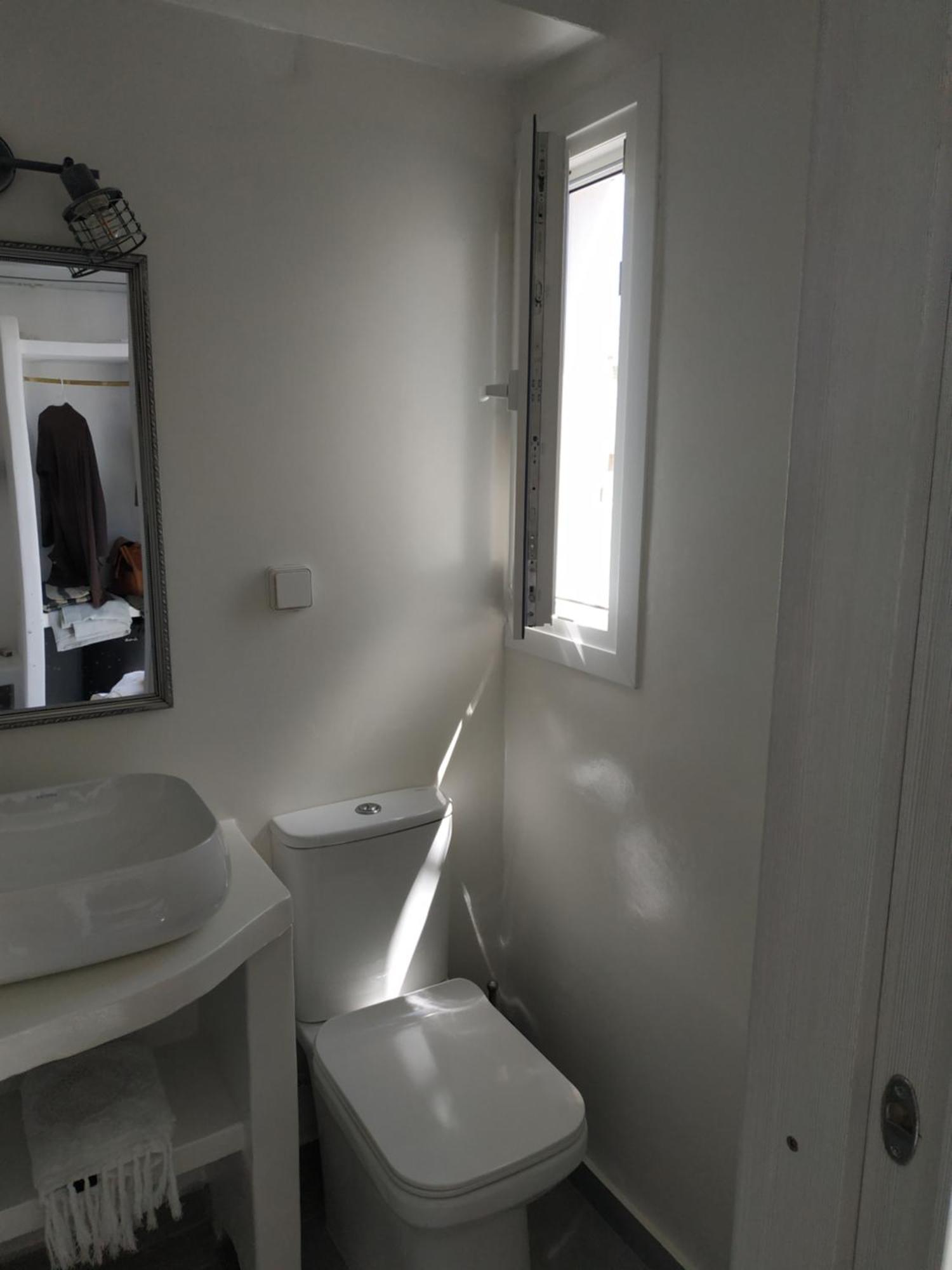 Enalion-Tinos Bed & Breakfast Room photo